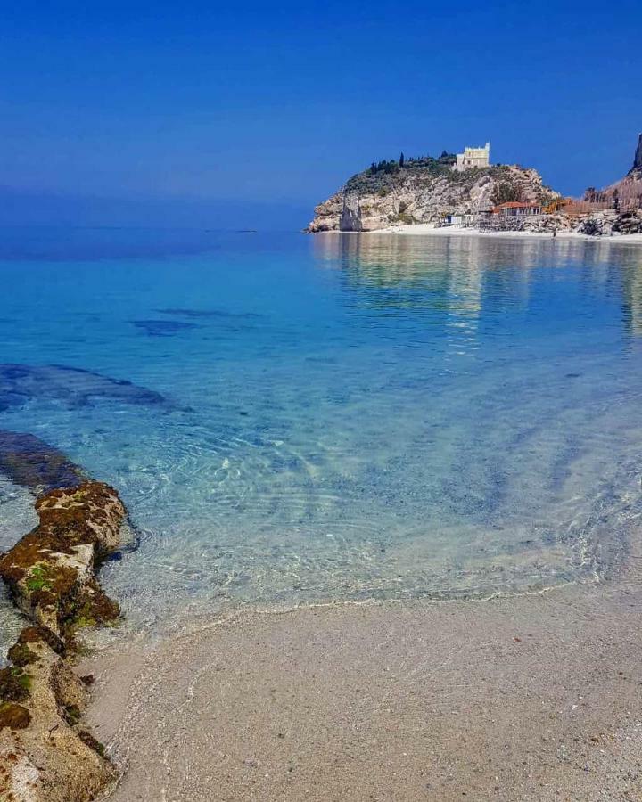 My Little House - Appartamento Con Patio E Parcheggio Privato A 5 Minuti Dalla Spiaggia E Dal Centro Tropea Eksteriør billede